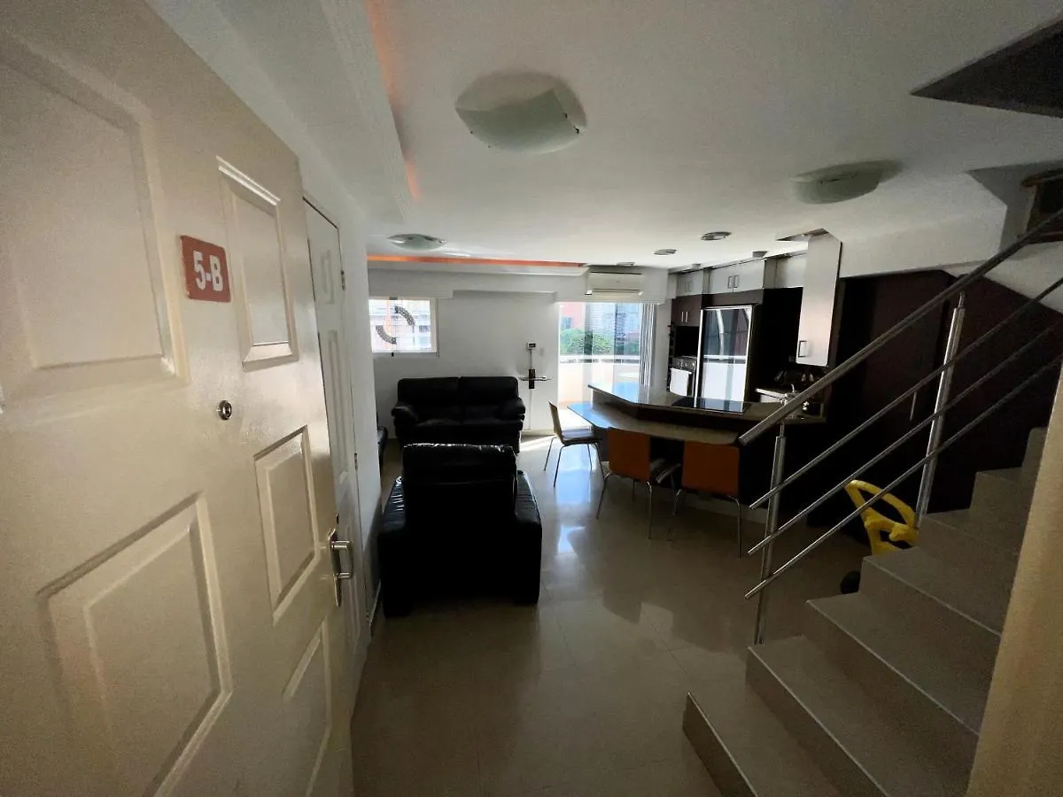 דירה קראקס Comodo Apartamento Entero